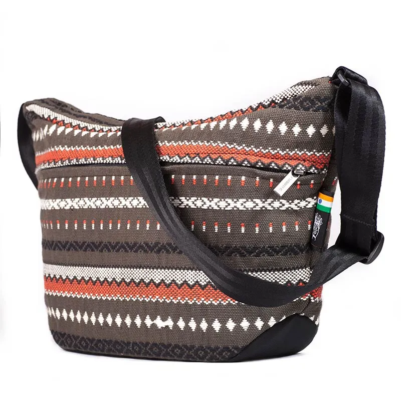 Bagan Shoulder Bag