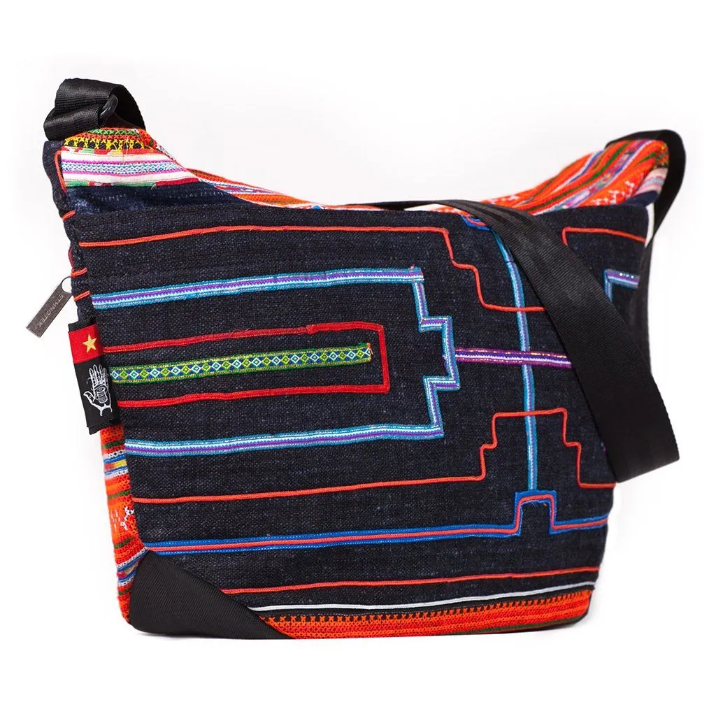 Bagan Shoulder Bag