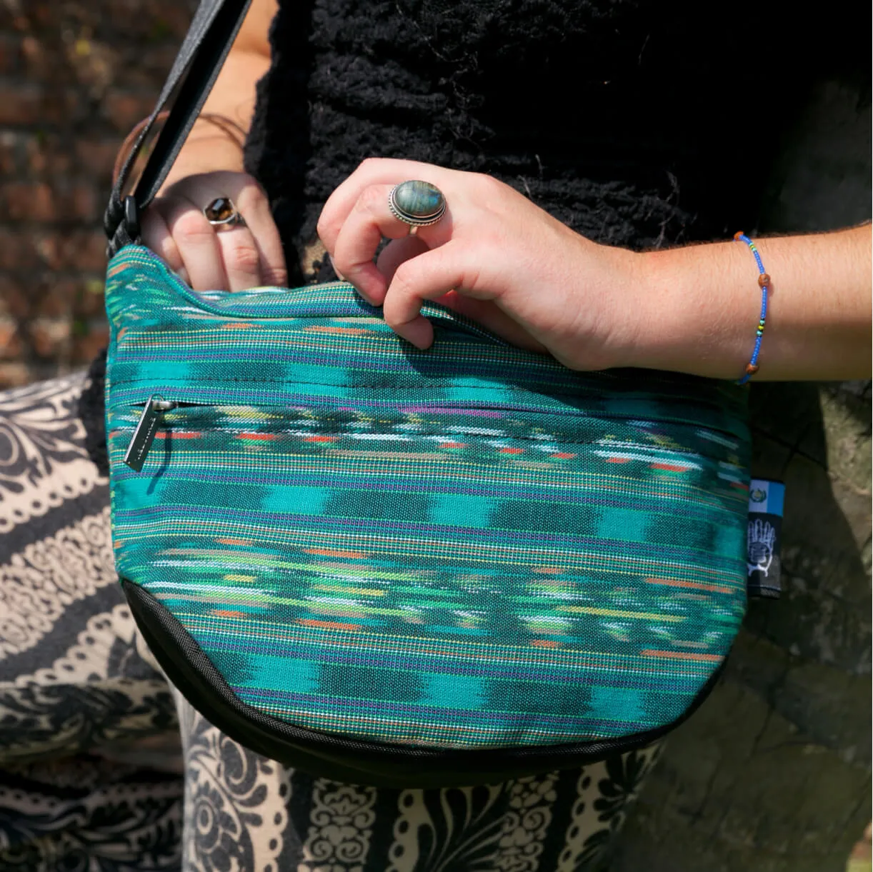 Bagan Shoulder Bag