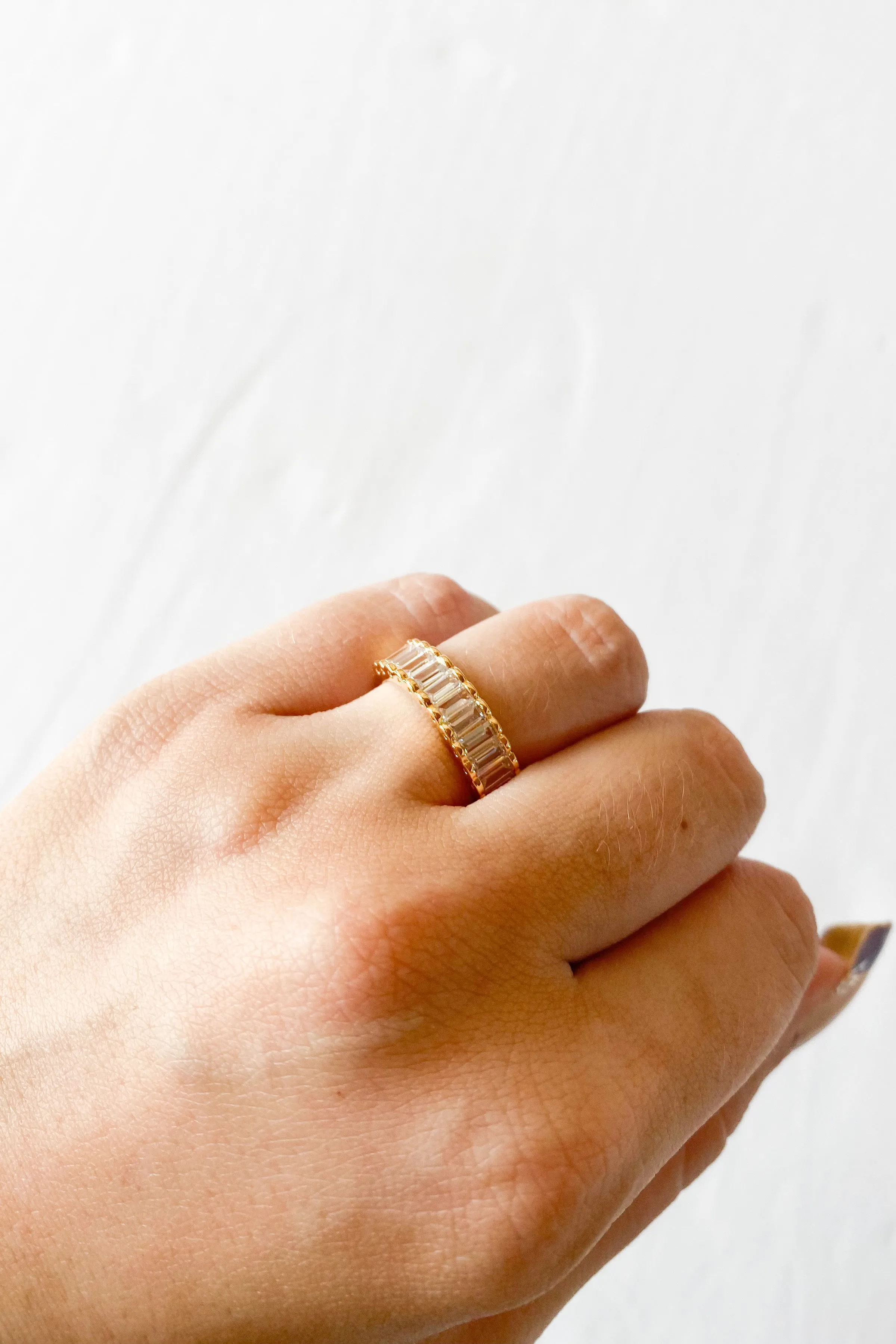 baguette queen ring