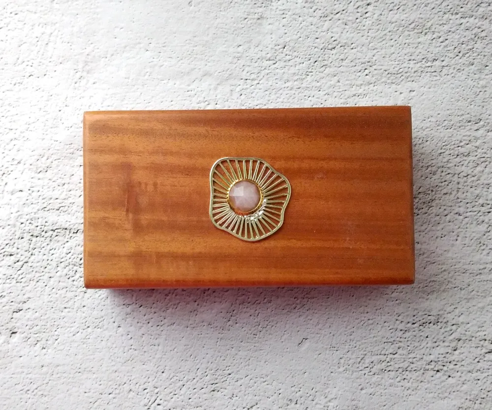 Deco Lotus Leaf with Rose Quartz Mahogany Box