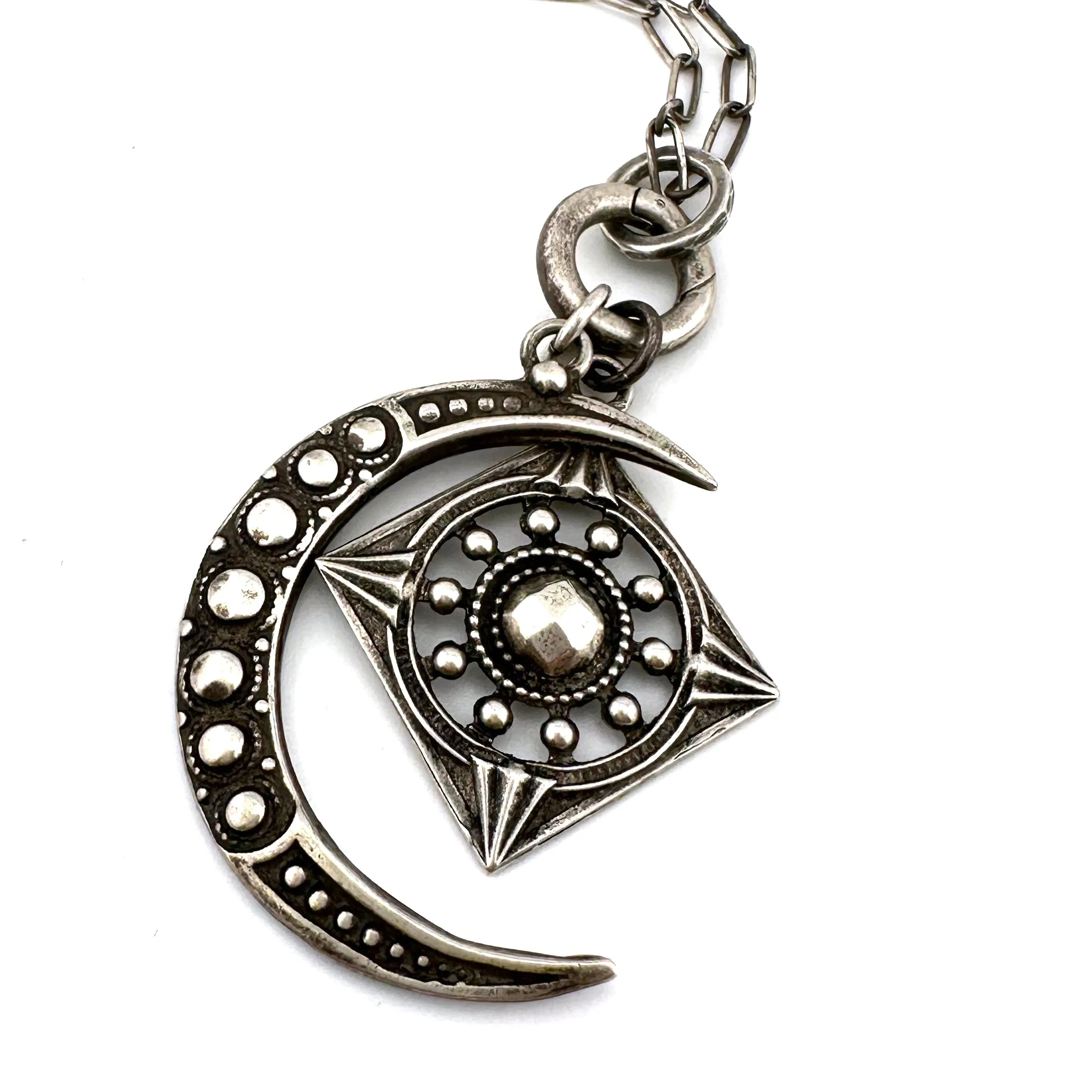 FOCUS MOON Necklace Set - Silver